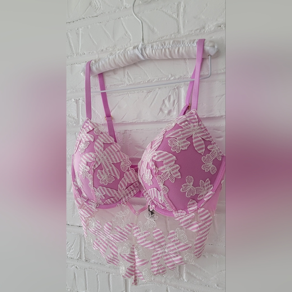 VICTORIA'S SECRET bralette size 34C